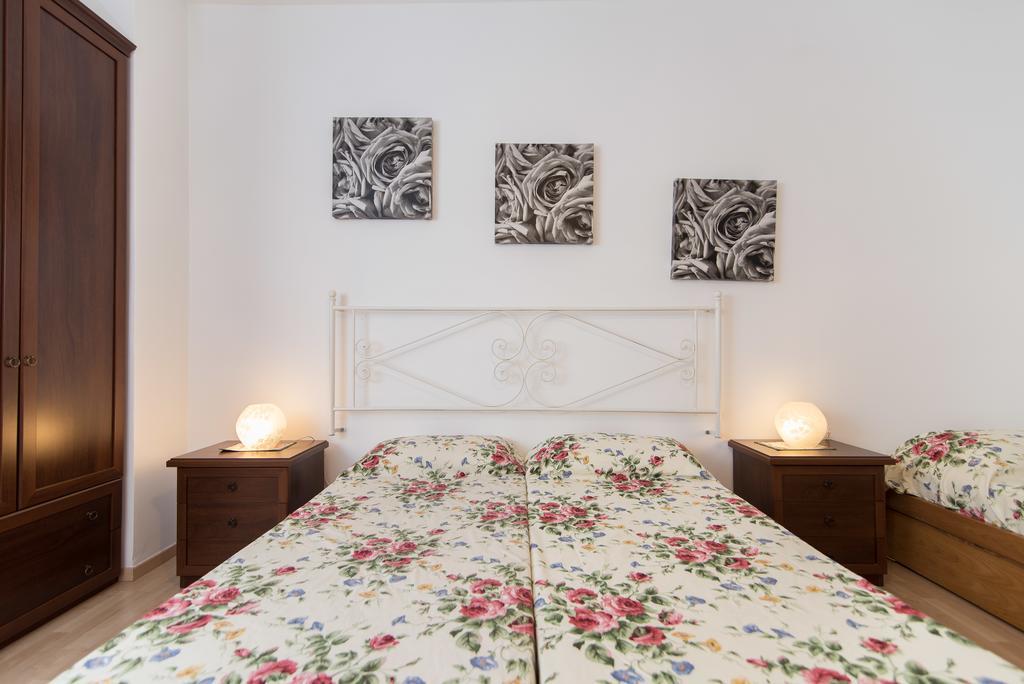 Le Rose B&B Рим Стая снимка