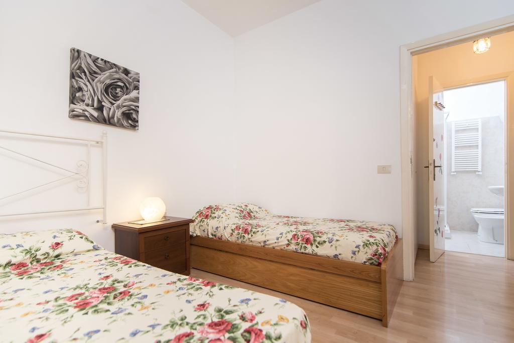 Le Rose B&B Рим Стая снимка